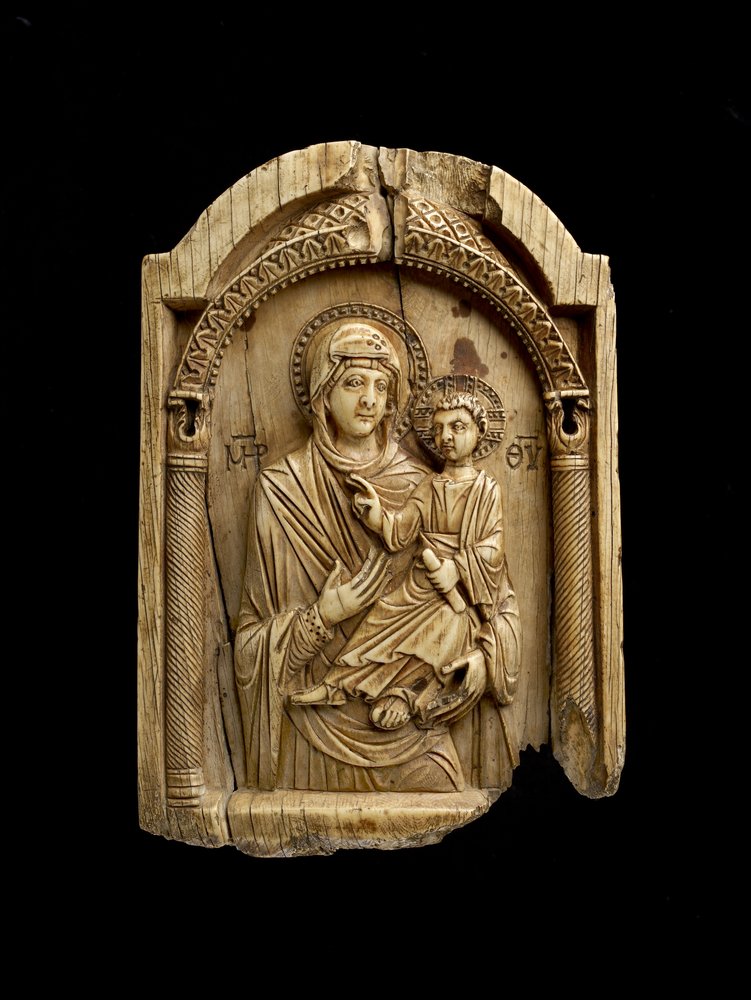 Icon of the Virgin Hodegetria gesturing to the Christ Child who sits on her left arm, holding a scroll in his left hand and blessing with his right by Byzantine