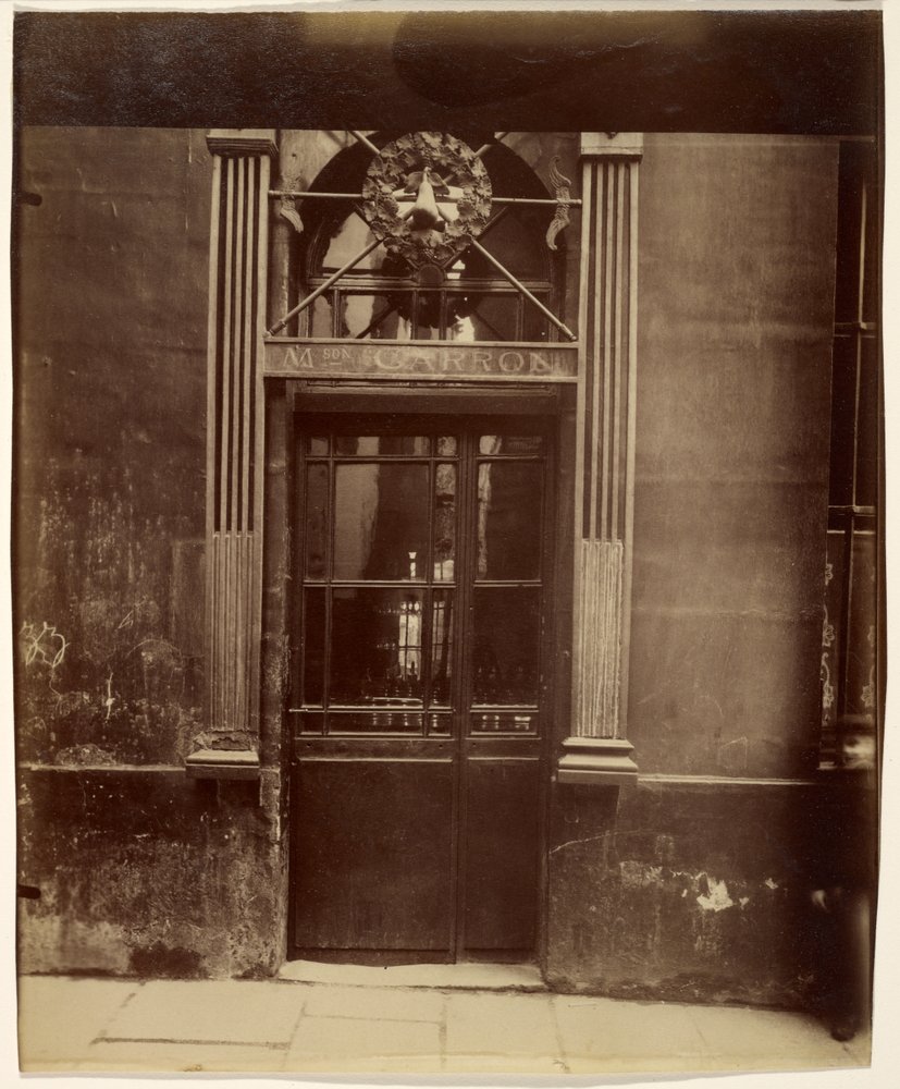 Sign Rue Notre-Dame de Bonne Nouvelle by Eugène Atget