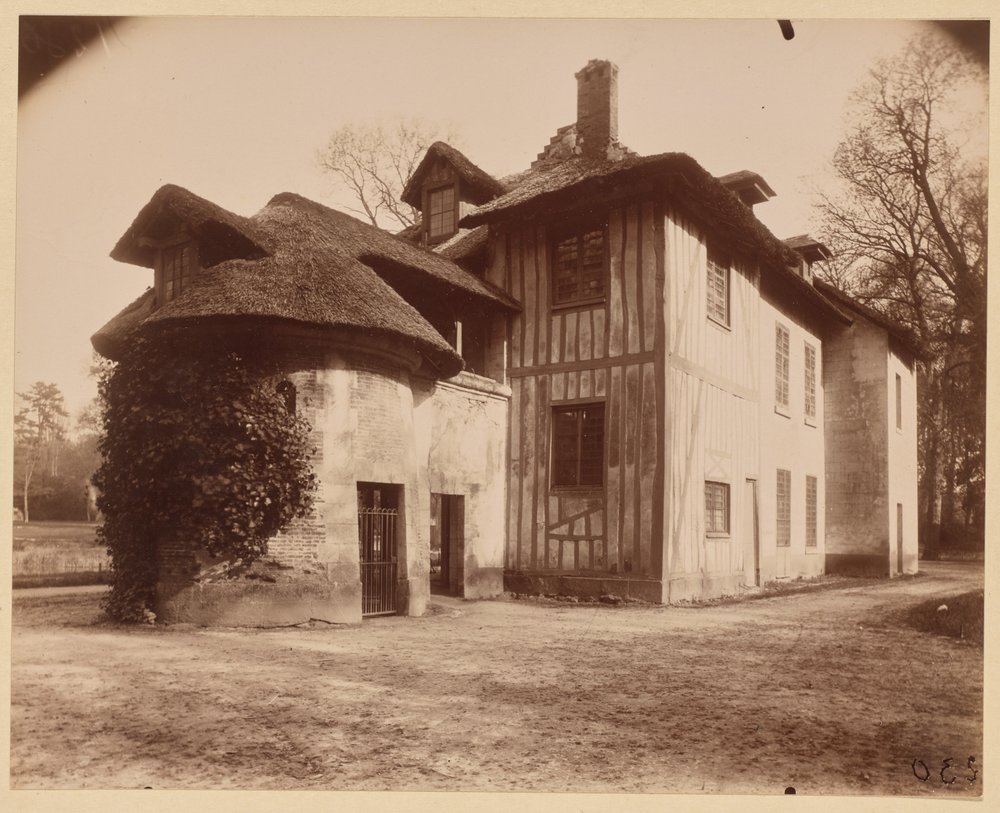 Trianon by Eugène Atget