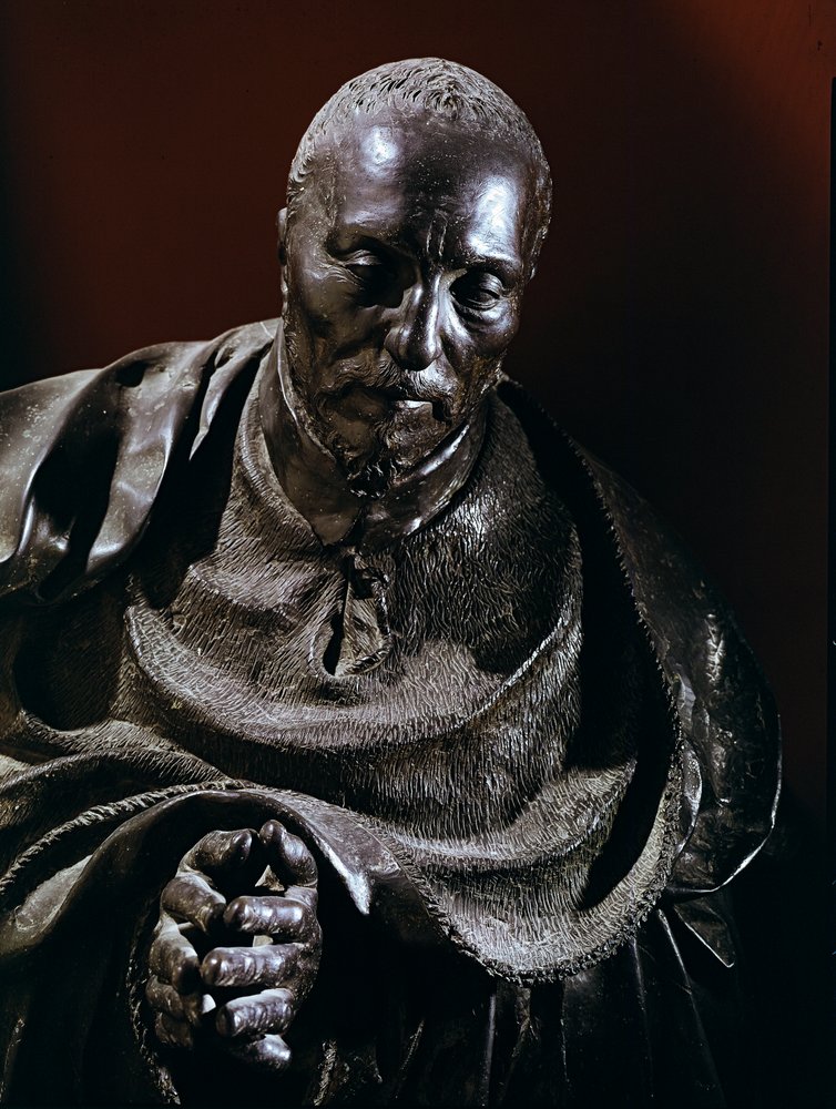 Cardinal Rene de Birague. Detail of the bronze sculpture