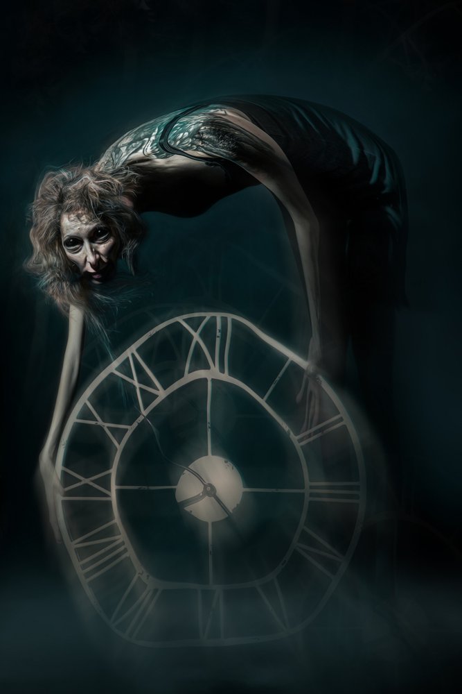 Eerie Time Keeper by Andrzej Lisowski