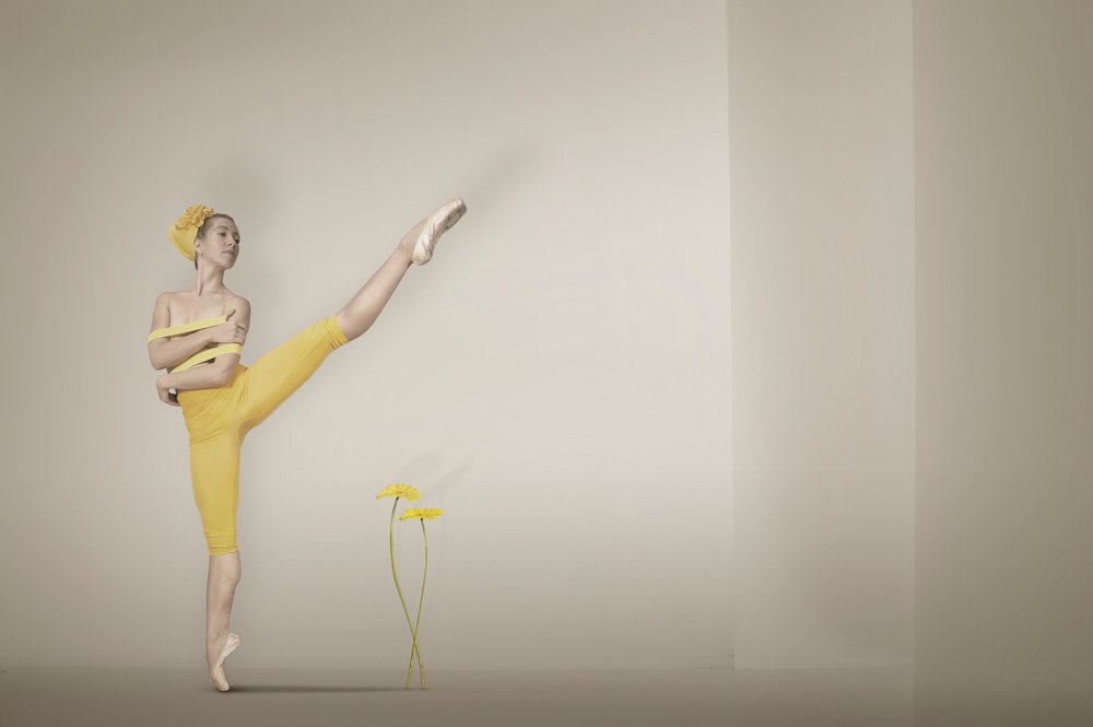 Yellow Ballerina Grace by Christine von Diepenbroek