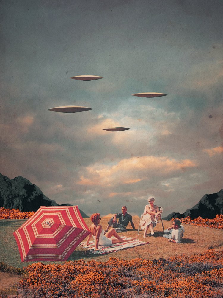 Pretend They Never Came by Frank Moth