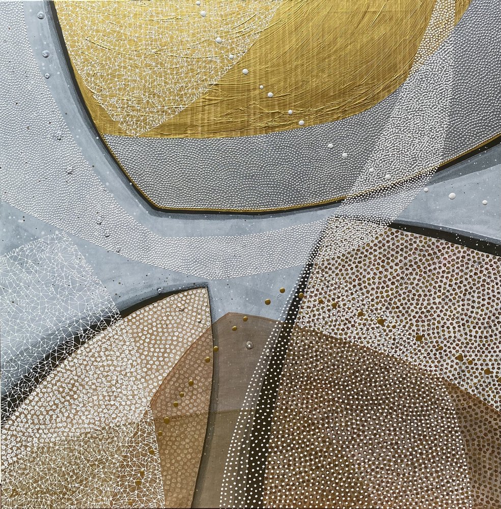 Abstract Gold Curves by SAN STARLING