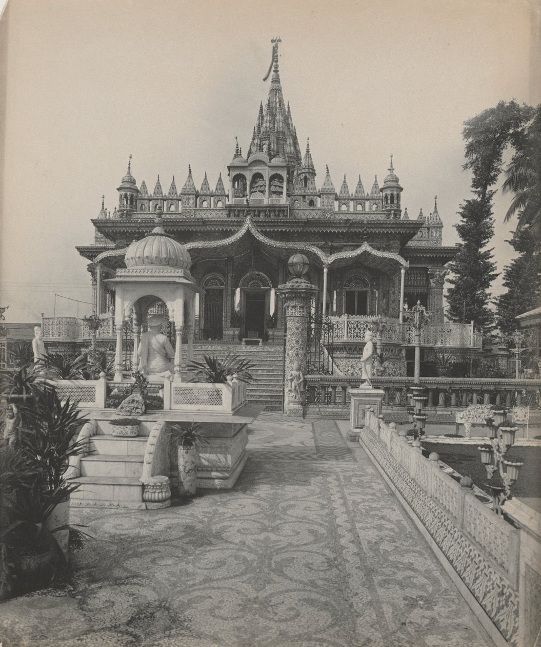 Pareshnath, Jain Temple, Calcutta by A. W. A. Plâté Studio