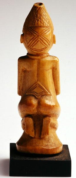 Kneeling Woman, Congo (ivory) by African