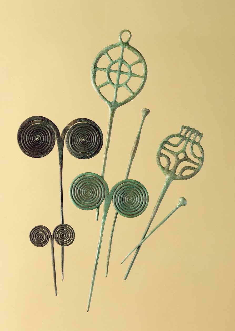 Needles, from Ober- und Unterbinbach, Haina, Grossenlueder und Liebenau by Age Bronze