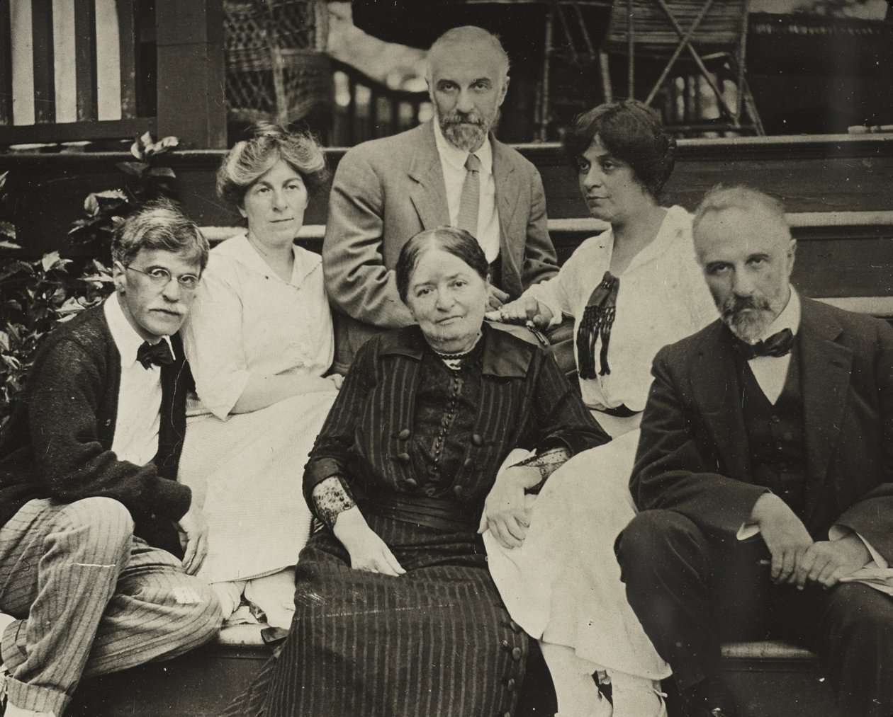 Untitled (Stieglitz, Agnes, Mother Hedwig, Julius, Selma, and Lee on Oaklawn Steps) by Alfred Stieglitz