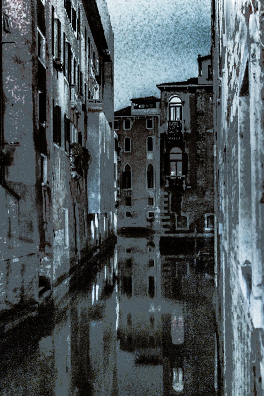 Quiet Morning, Venice, 2019 by Alice Gur Arie
