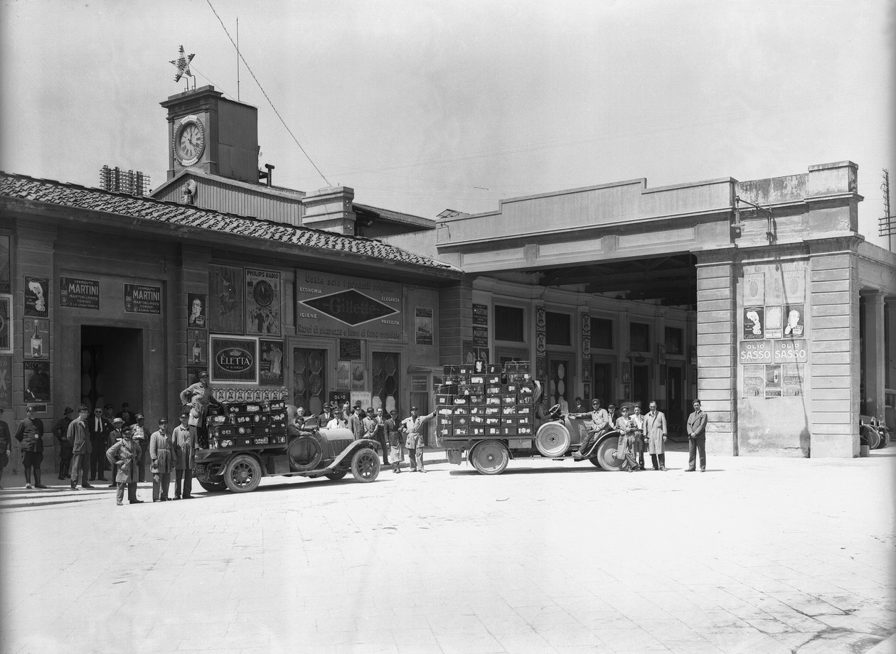 Porters in Front of the Station, Designed by Enrico Maria Antonia Present (on the Site Where the New Railway Station of Santa Maria Novella), Florence by Fratelli Alinari