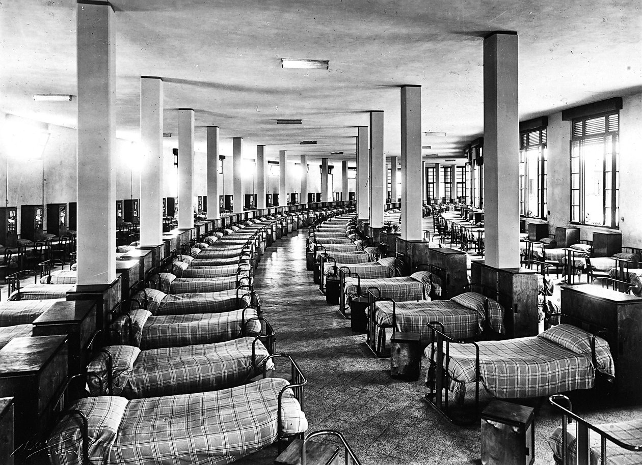 Villa Rosa Maltoni Mussolini: the dormitory by Fratelli Alinari