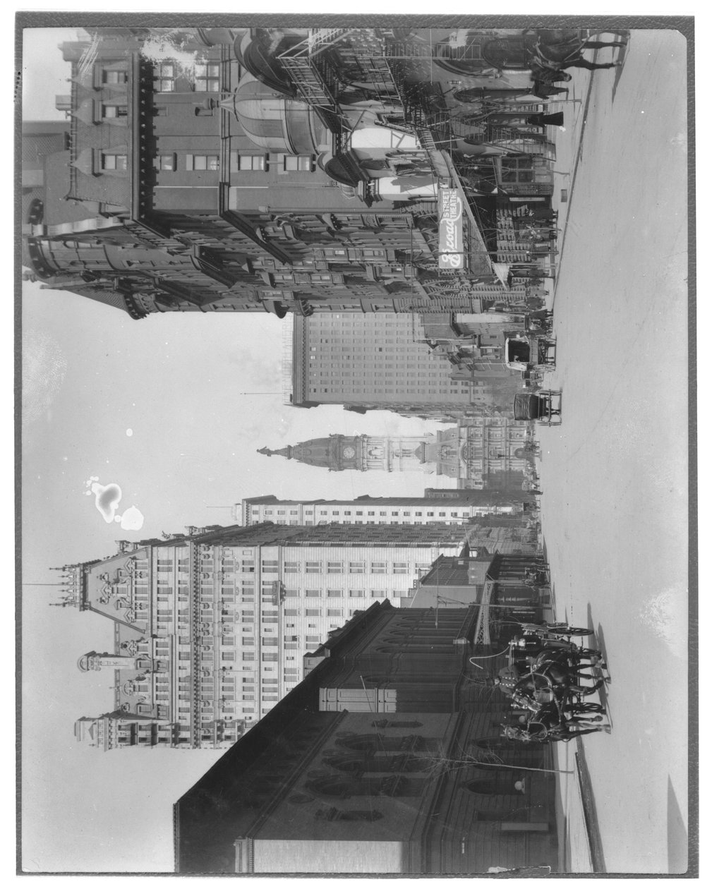 Broad Street North to City Hall, Philadelphia, c.1900 by American Photographer