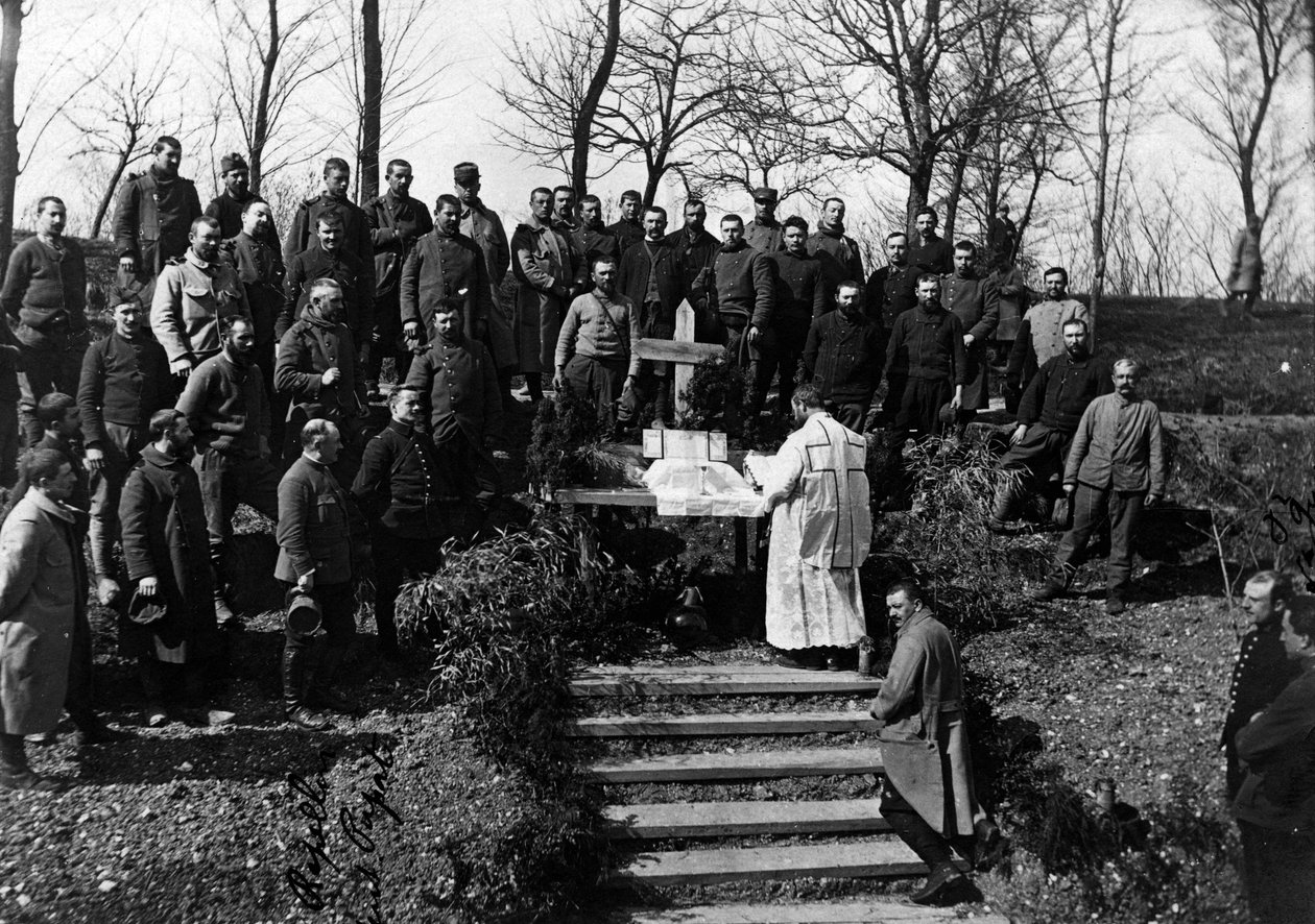 First World War (1914-1918): Sunday Mass at the Ferme de Canny (Canny-sur-Matz) in May 1915. Private collection by Anonymous Anonymous