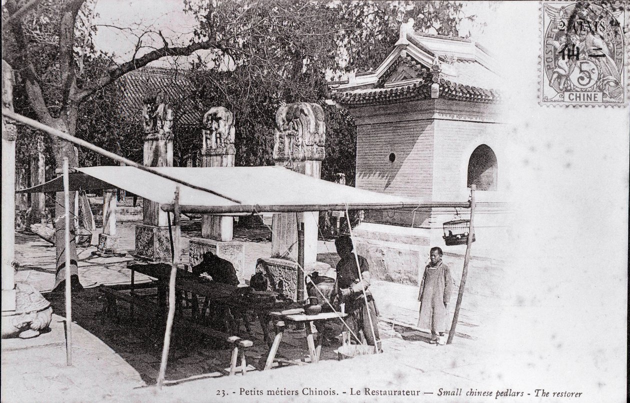 A Chinese Restaurateur - Photograph of the Beginning of the 20th Century - Private Collection by Anonymous Anonymous