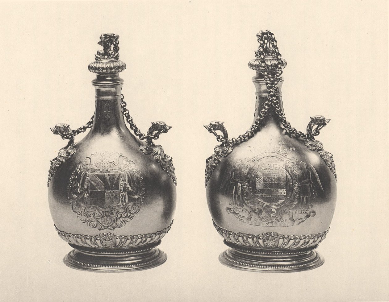 Pair of William III Pilgrim Flasks, c.1690 by Benjamin Bradford