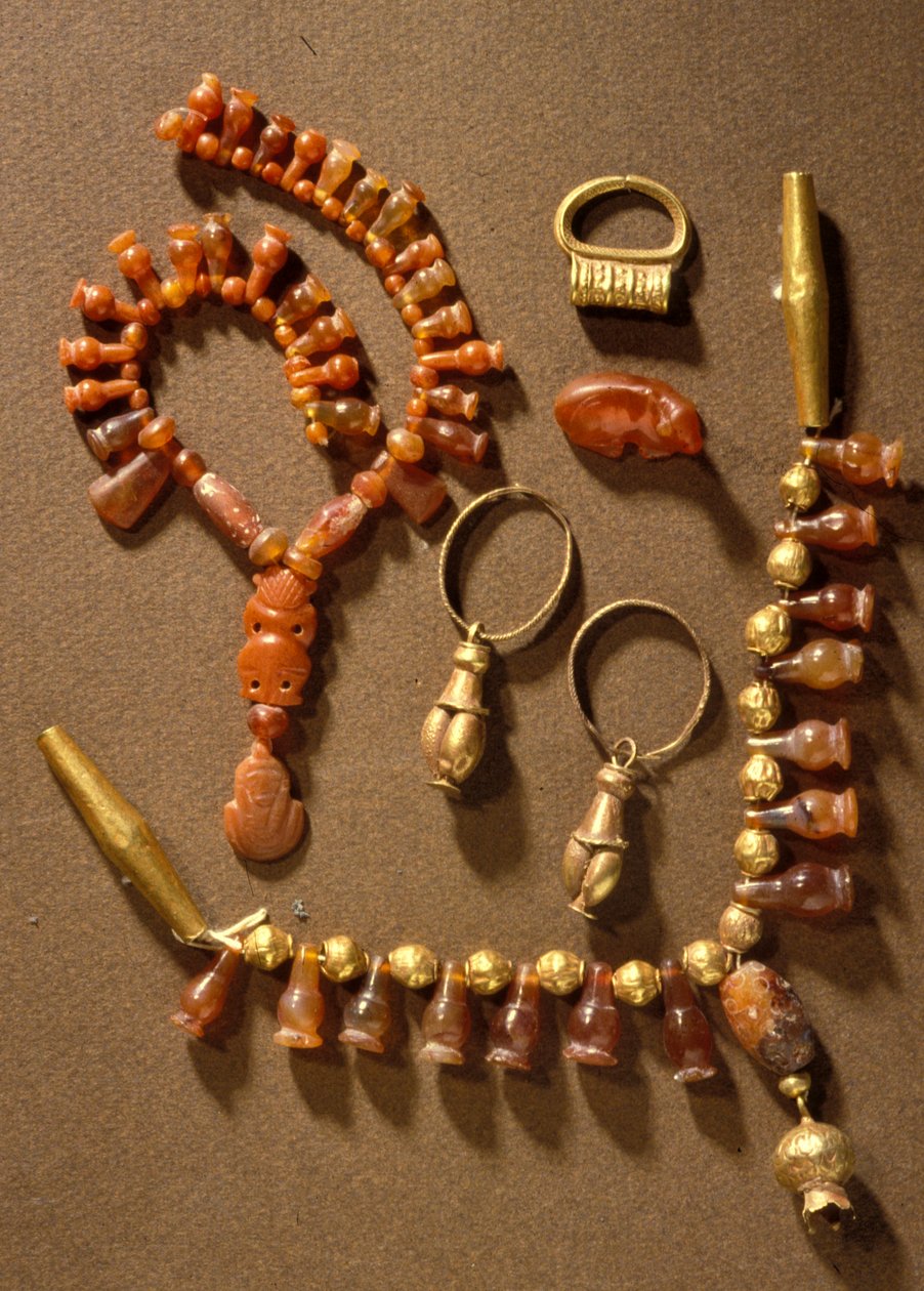 Jewellery, Canaanite, from Deir al-Balah, Gaza, c.14th century BC by Bronze Age