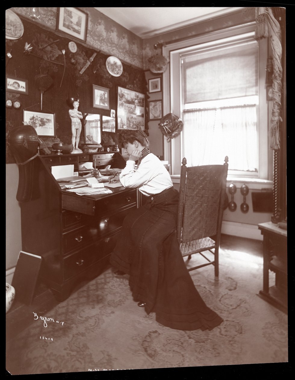Miss Margaret Mayo, 1903 by Byron Company
