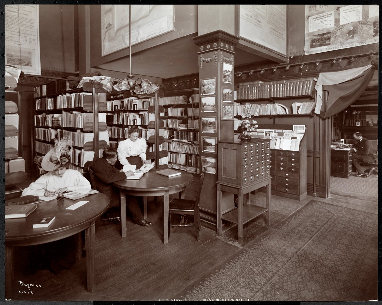 People in the Library at the American Institute of Social Service, New York, 1906 by Byron Company
