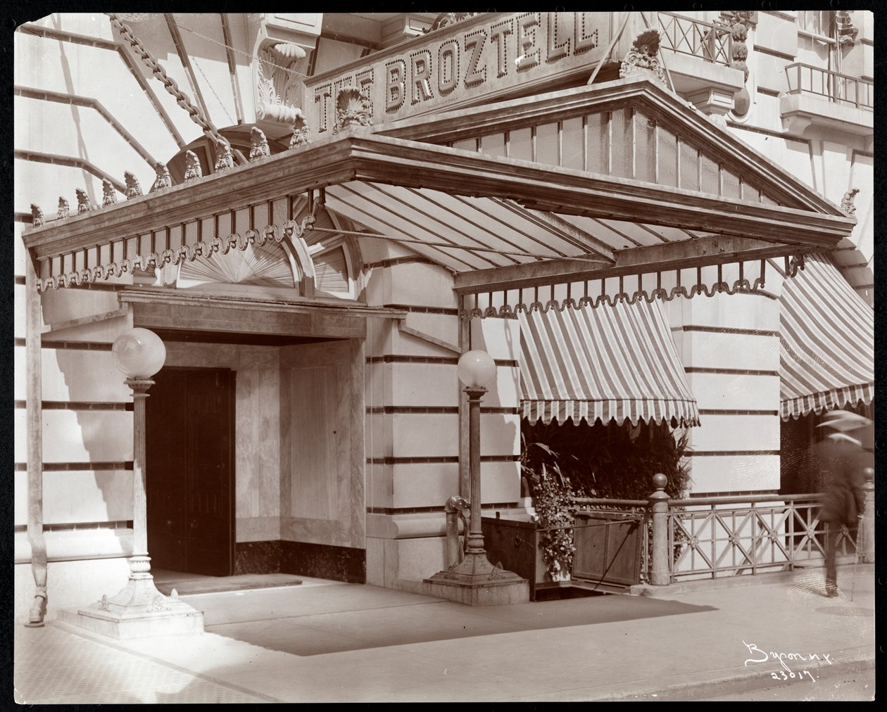 Entrance of Hotel Broztell, 3 East 27th Street, New York by Byron Company