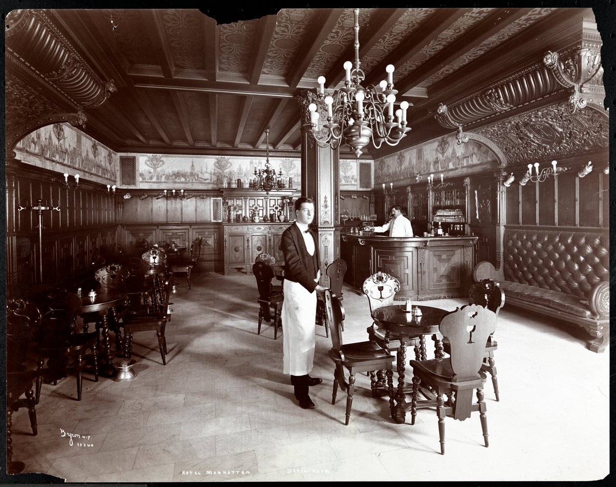 The Dutch Room at the Hotel Manhattan, 1902 by Byron Company
