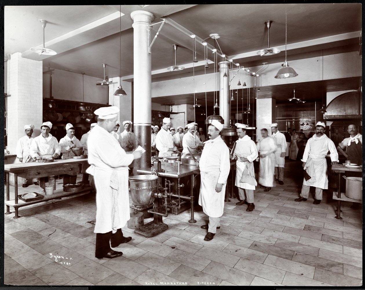 The kitchen at the Hotel Manhattan, 1902 by Byron Company