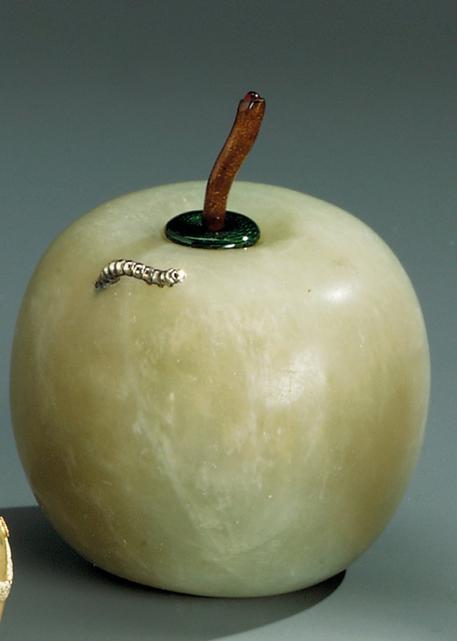 Gum-pot, St. Petersburg, 1896-1908 by Carl Fabergé