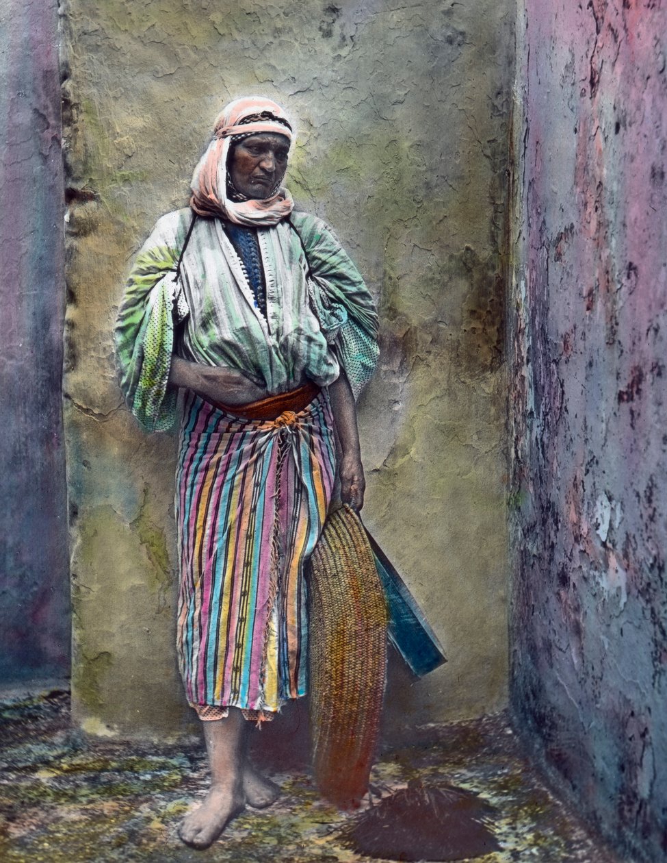 Moroccan woman, image date: circa 1910, Carl Simon Archive by Carl Simon