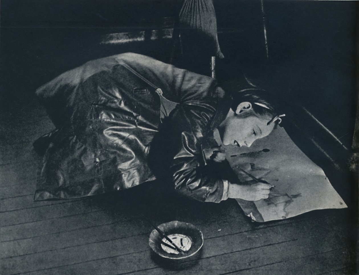 A little girl left behind imagines the trek to the country by Cecil Beaton