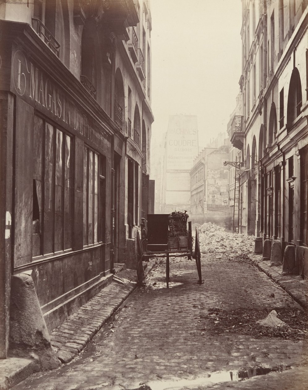 Rue Estienne, de la Rue Boucher, 1862-65 by Charles Marville