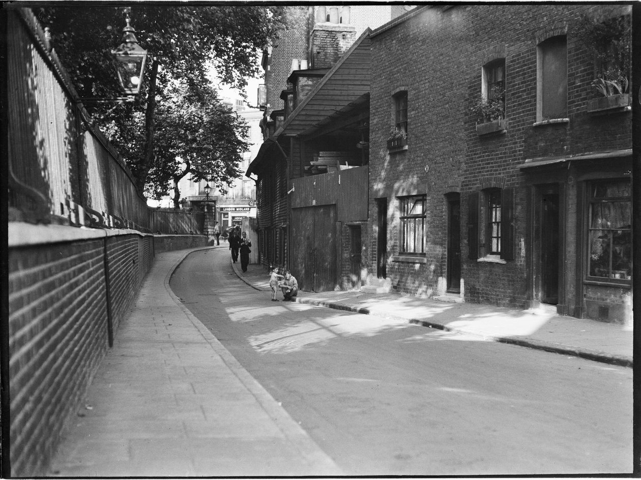 Collingwood Street, Blackfriars, Southwark, Greater London Authority by Charles William Prickett