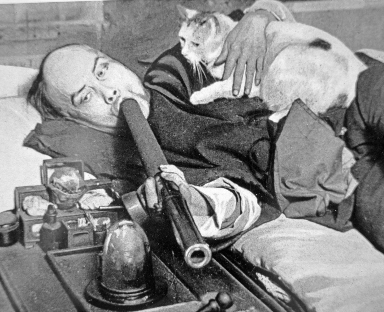 Chinatown, San Francisco - smoking opium, c.1900 by Chinese Photographer