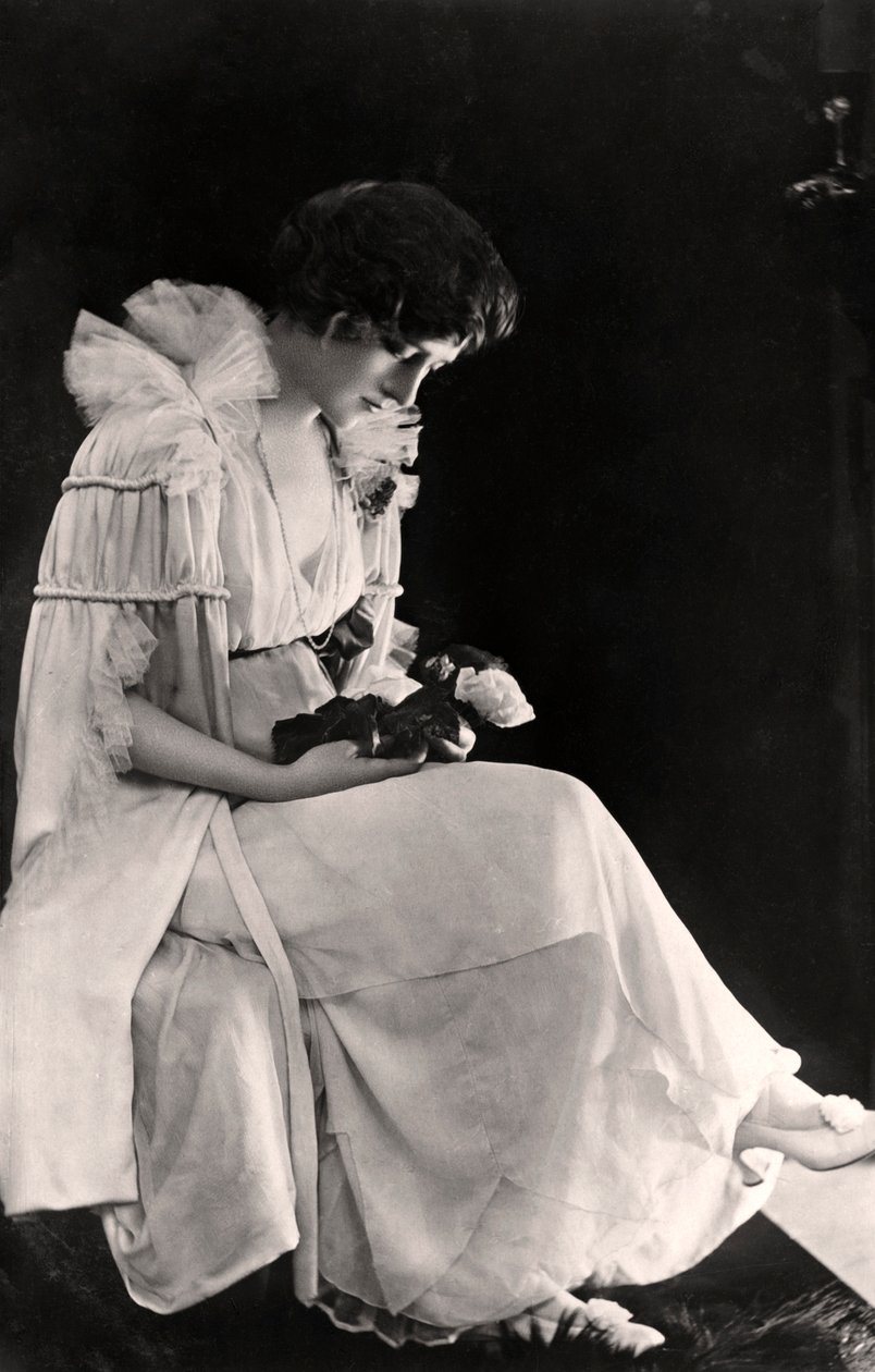 Phyllis Dare 1890-1975, English actress, early 20th century by Claude Harris