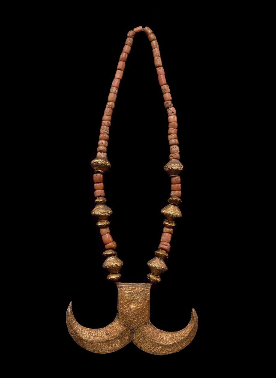 Tiger Claw Necklace, late 19th-early 20th century by Culture Minangkabau