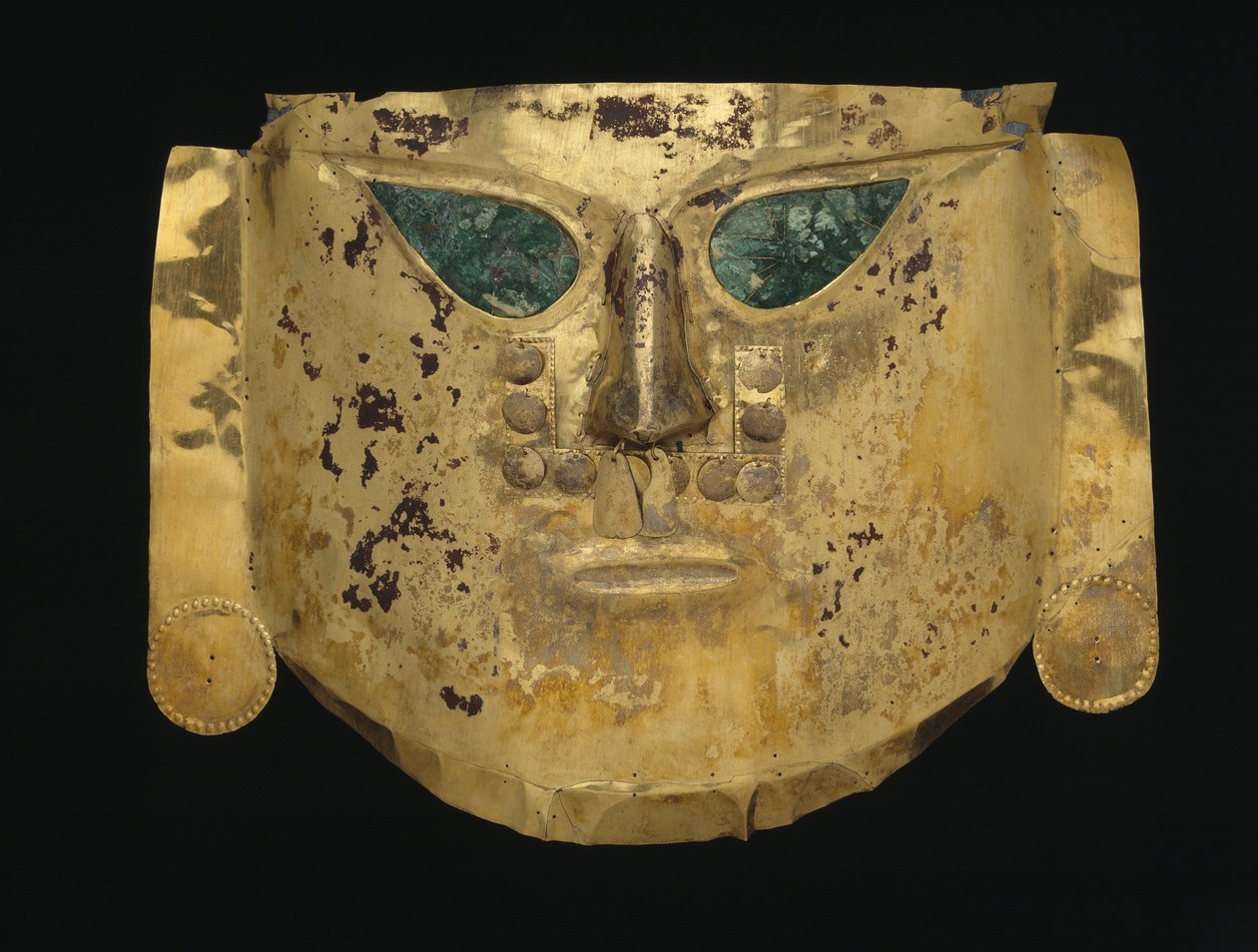 Ceremonial mask, A.D. 900-1100 by Culture Sicán