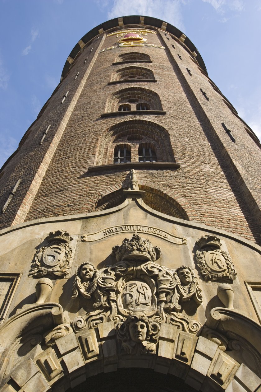 exterior-view-of-the-tower-completed-1643-by-danish-school