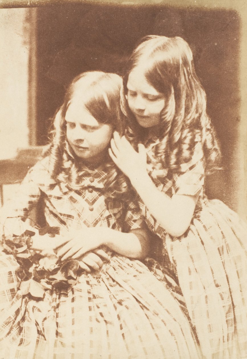 Misses Grierson, 1843-47 by Hill and Adamson