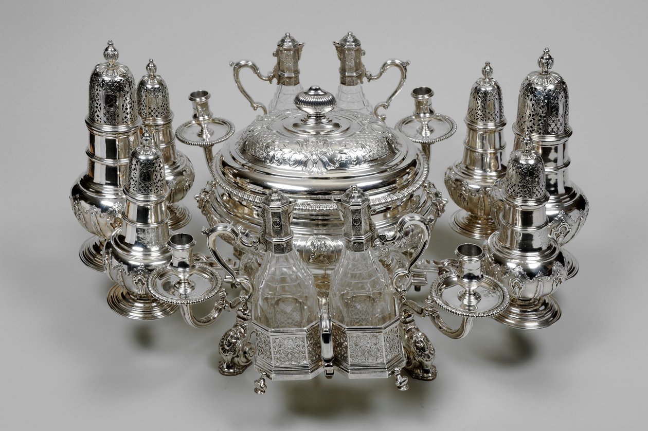 The Kirkleatham Centrepiece by David and Tanqueray Anne  Willaume