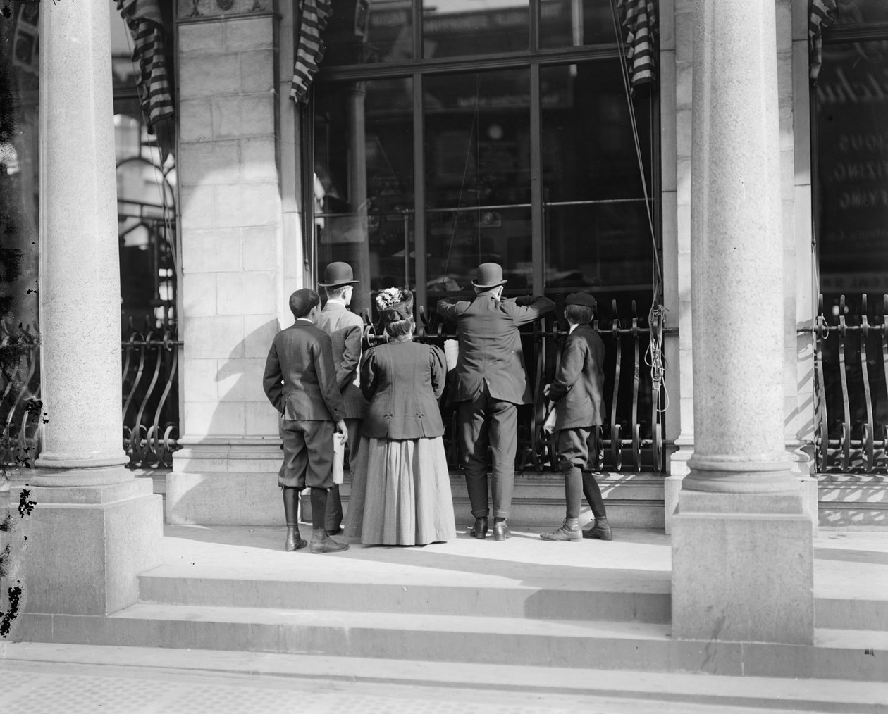 Watching the Herald Presses, Herald Building, New York, N.Y., c.1900-10 by Detroit Publishing Co.