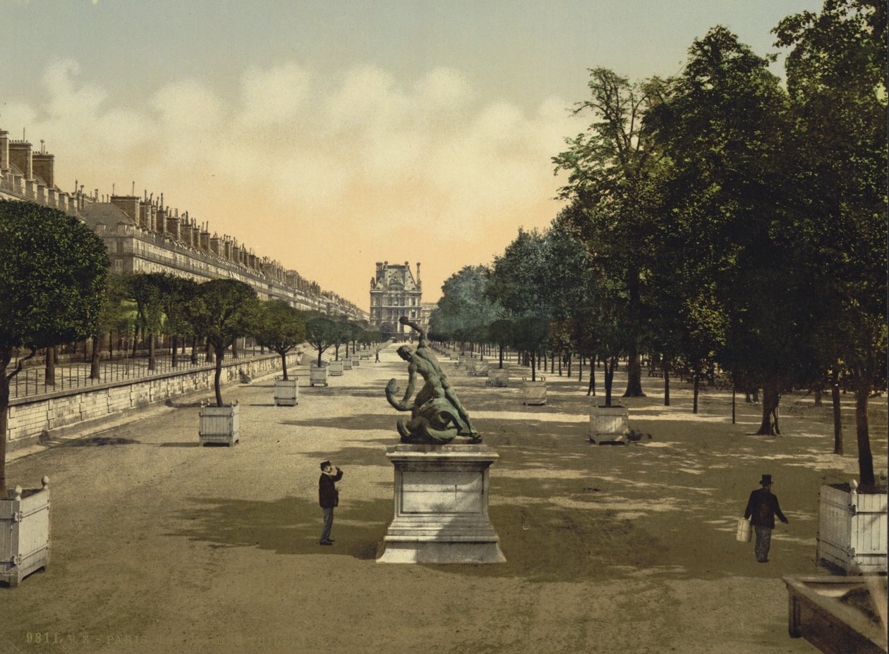 The Tuileries garden, Paris, c.1890-1900 by Detroit Publishing Co.