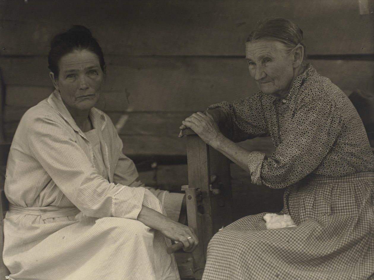Arminda Aunt Mindy Anderson Curtis, and friend, 1930-1934 by Doris Ulmann