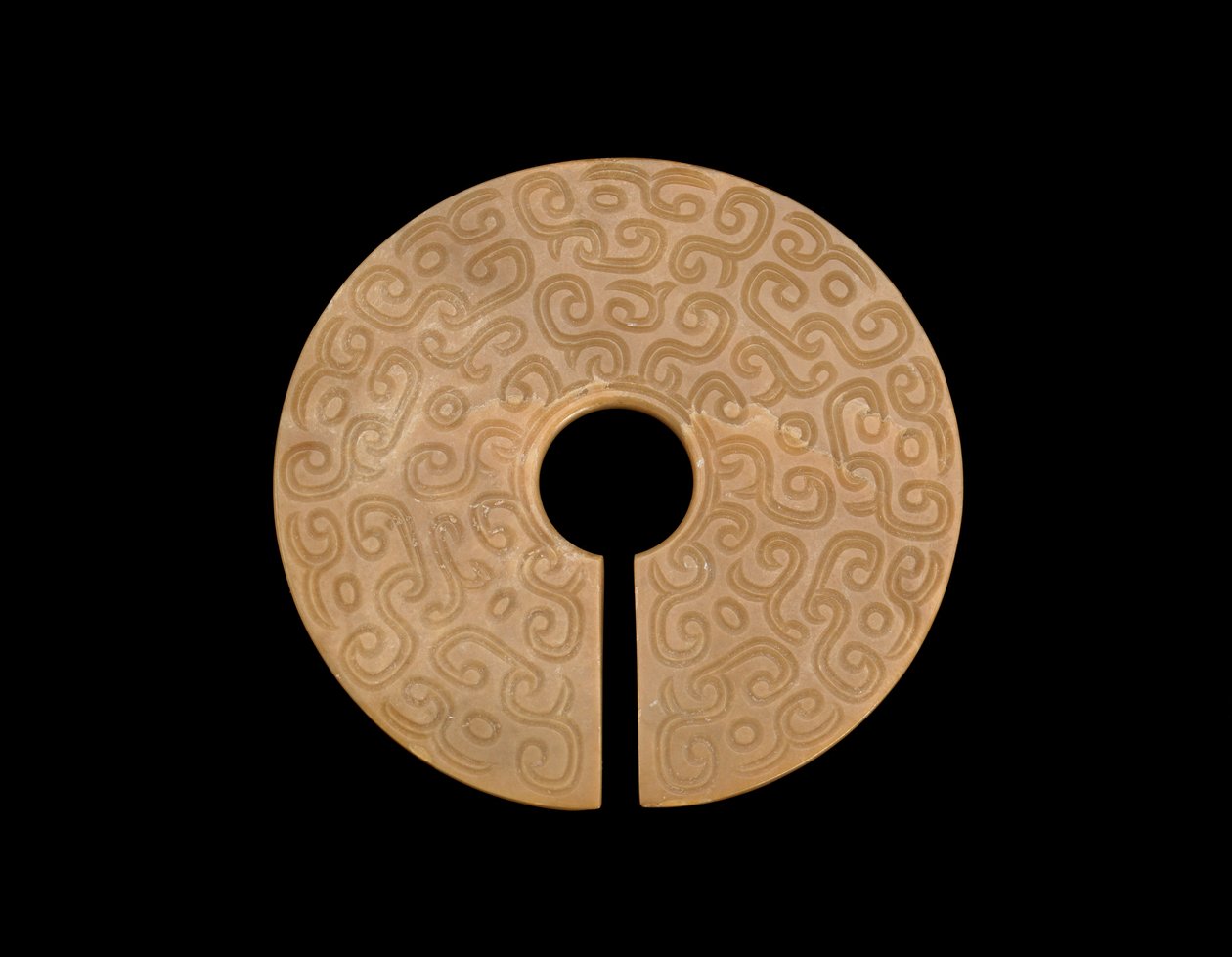 Earring with dragons, 8th-7th century BC by Eastern Zhou Dynasty Chinese School