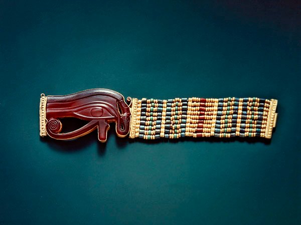 Flexible bead bracelet, from the Tomb of Tutankhamun, New Kingdom by Egyptian 18th Dynasty