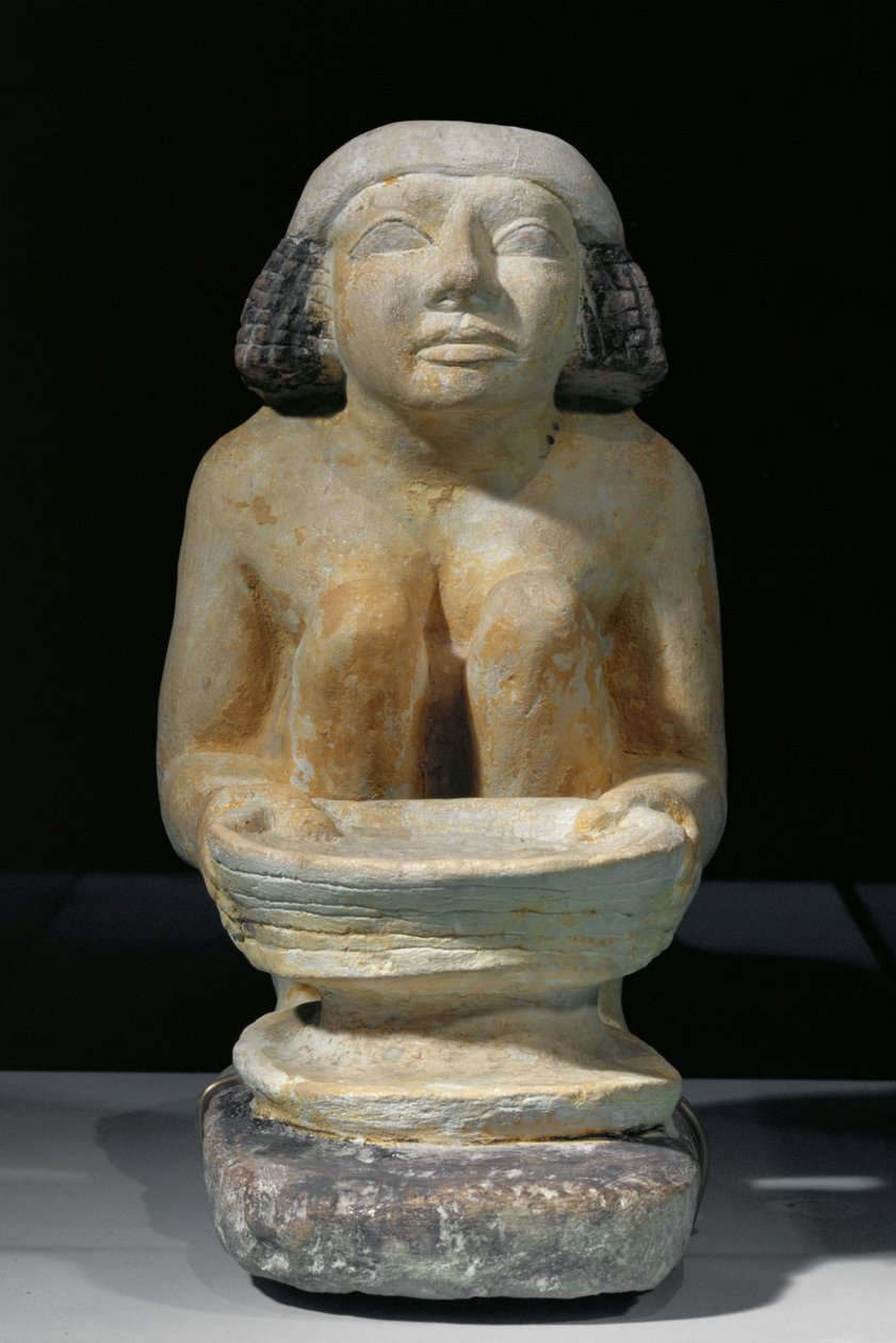 Woman with sieve. From Gizeh, mastaba of Djacha. Middle by Egyptian 5th Dynasty