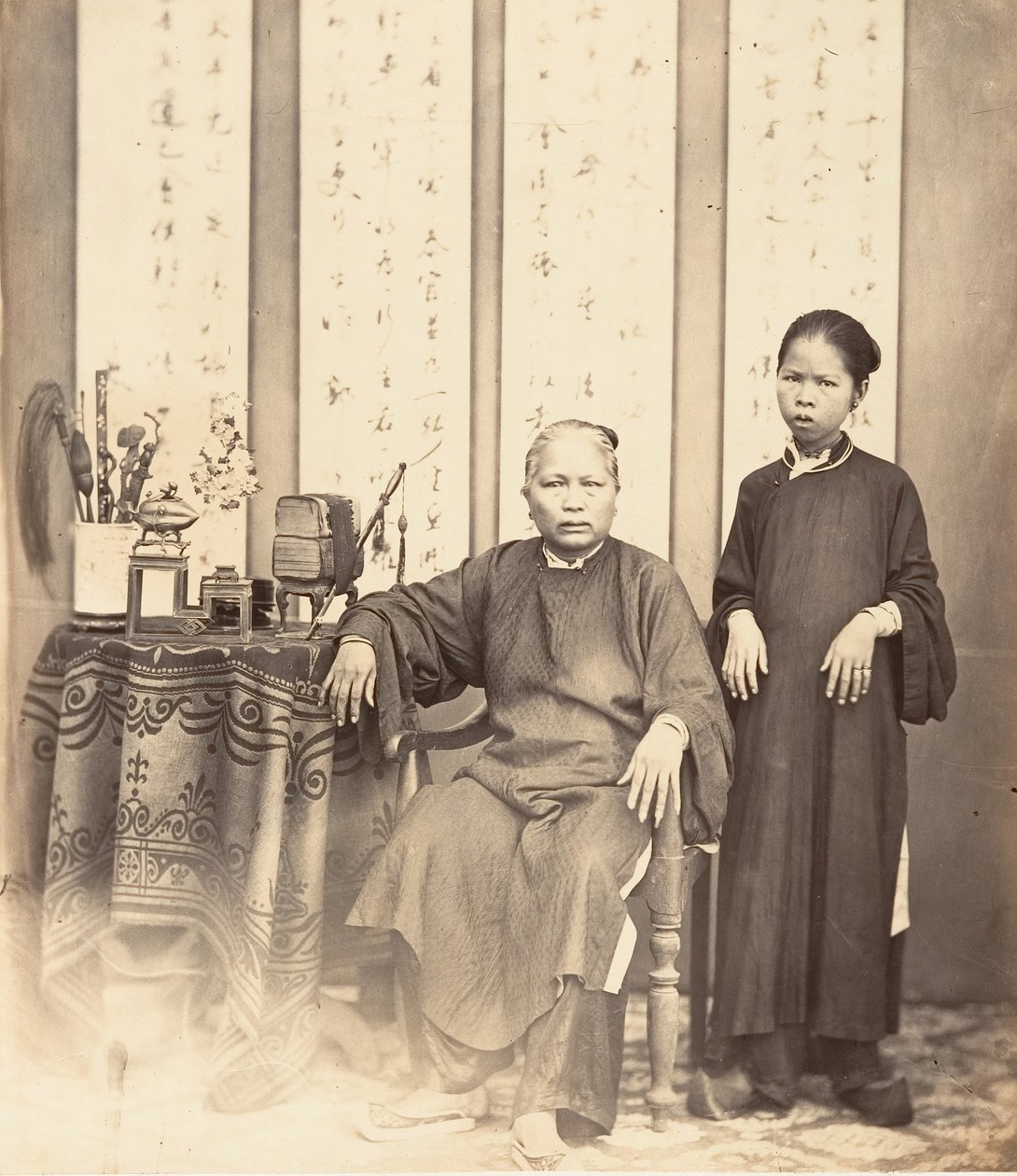 Femmes Annamites, Cochinchine by Emile Gsell