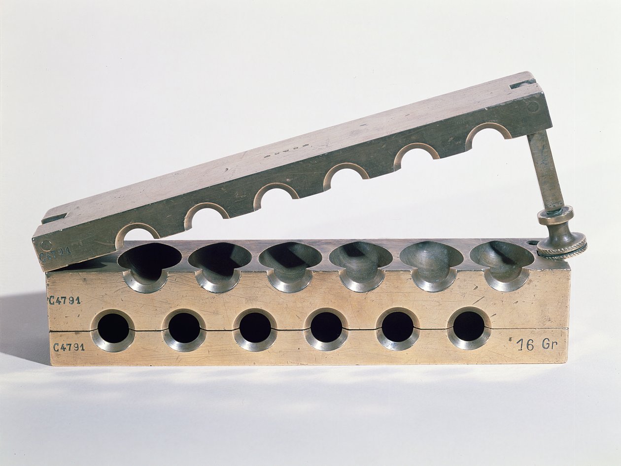 Pill Boxes, made by S und R by English School