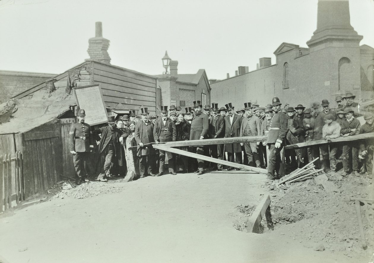Eastferry Road freeing from lott, 1885 by English Photographer