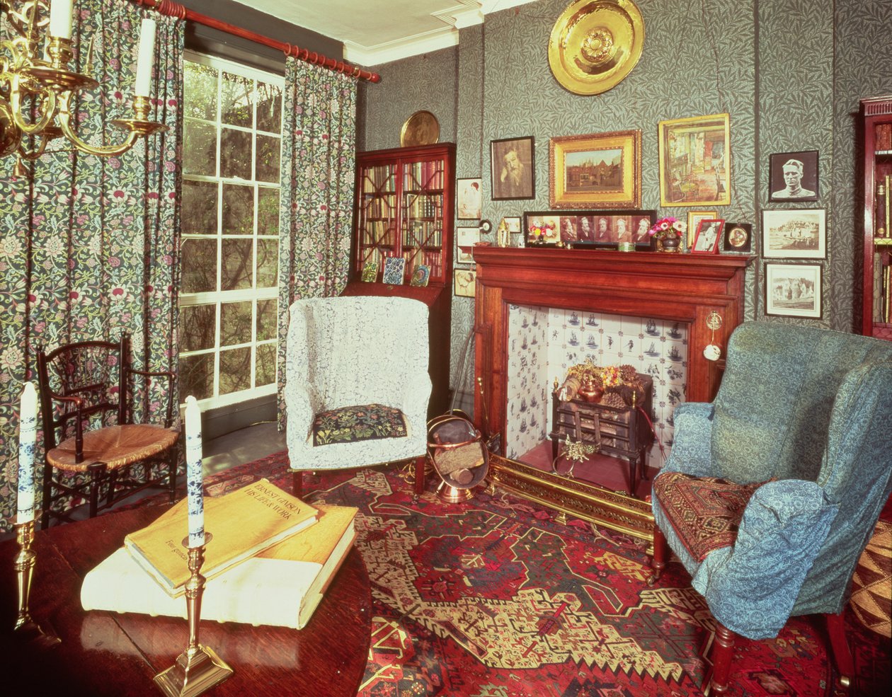 Interior of No.8 Hammersmith Terrace, built c.1735 by English School