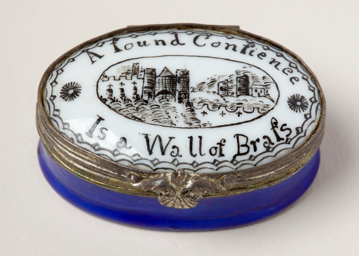 Oval patch box with white porcelain lid by English School