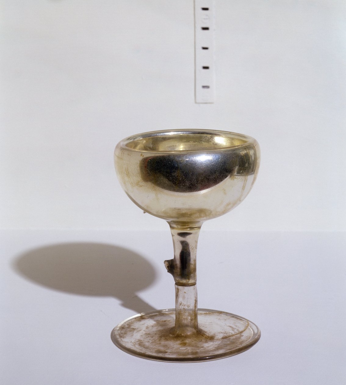 Vacuum goblet made for James Dewar by English School