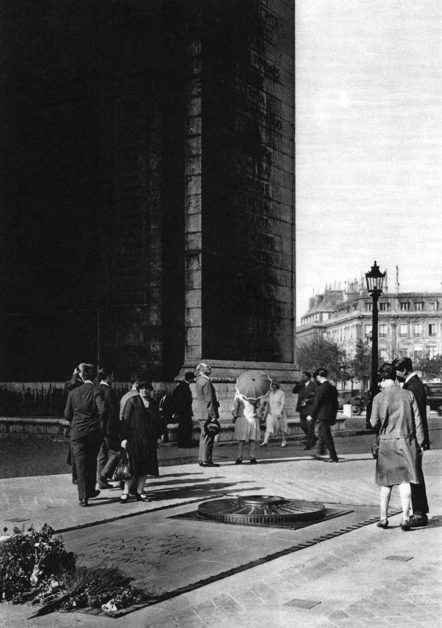 Tomb of the Unknown Soldier, Paris, 1931 by Ernest Flammarion